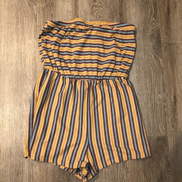 Romper - Picture 1 of 2